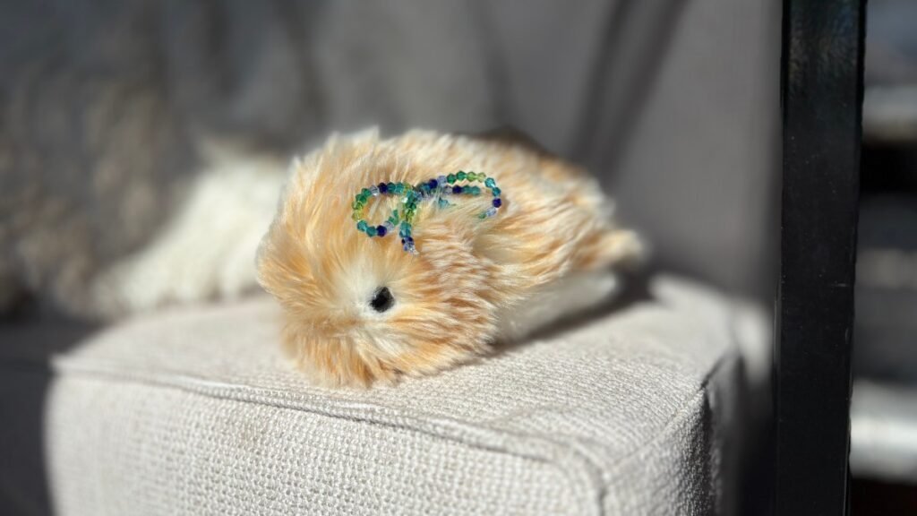 I spent a month living with a $430 AI pet, the Casio Moflin