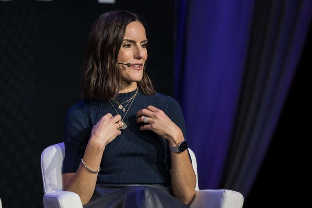 VC Jennifer Neundorfer explains how founders can stand out in a crowded AI market